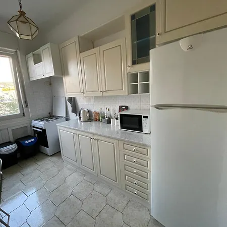 Licen * 的里雅斯特