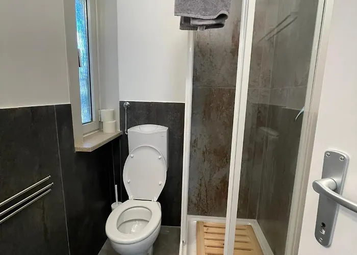 Licen ゲストハウス トリエステ