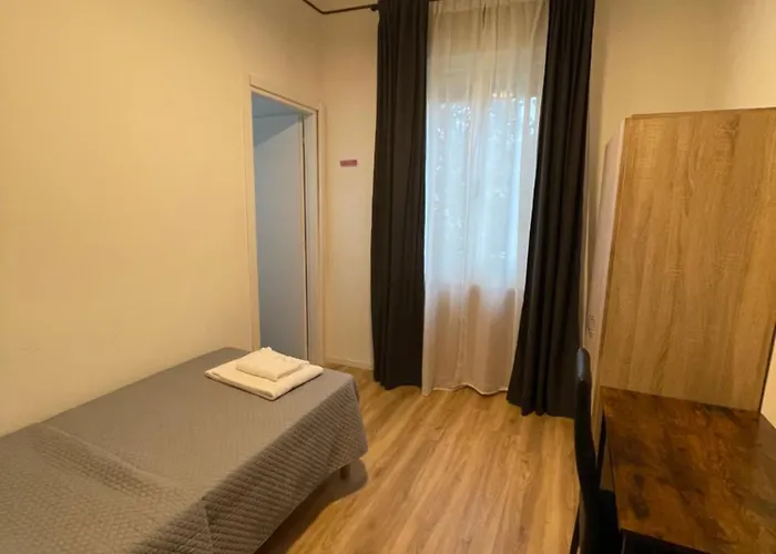 Licen ゲストハウス *